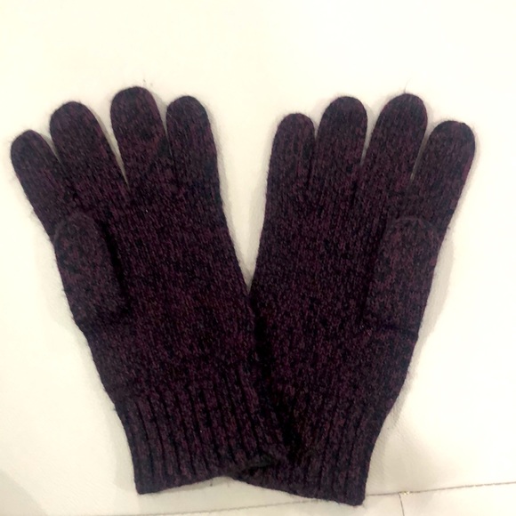 TNA glove - size 0/S - Picture 2 of 3